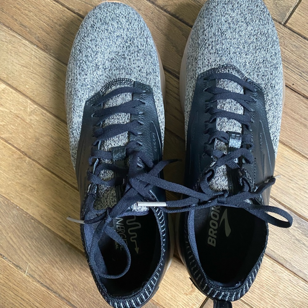 Brooks Ricochet Sneakers